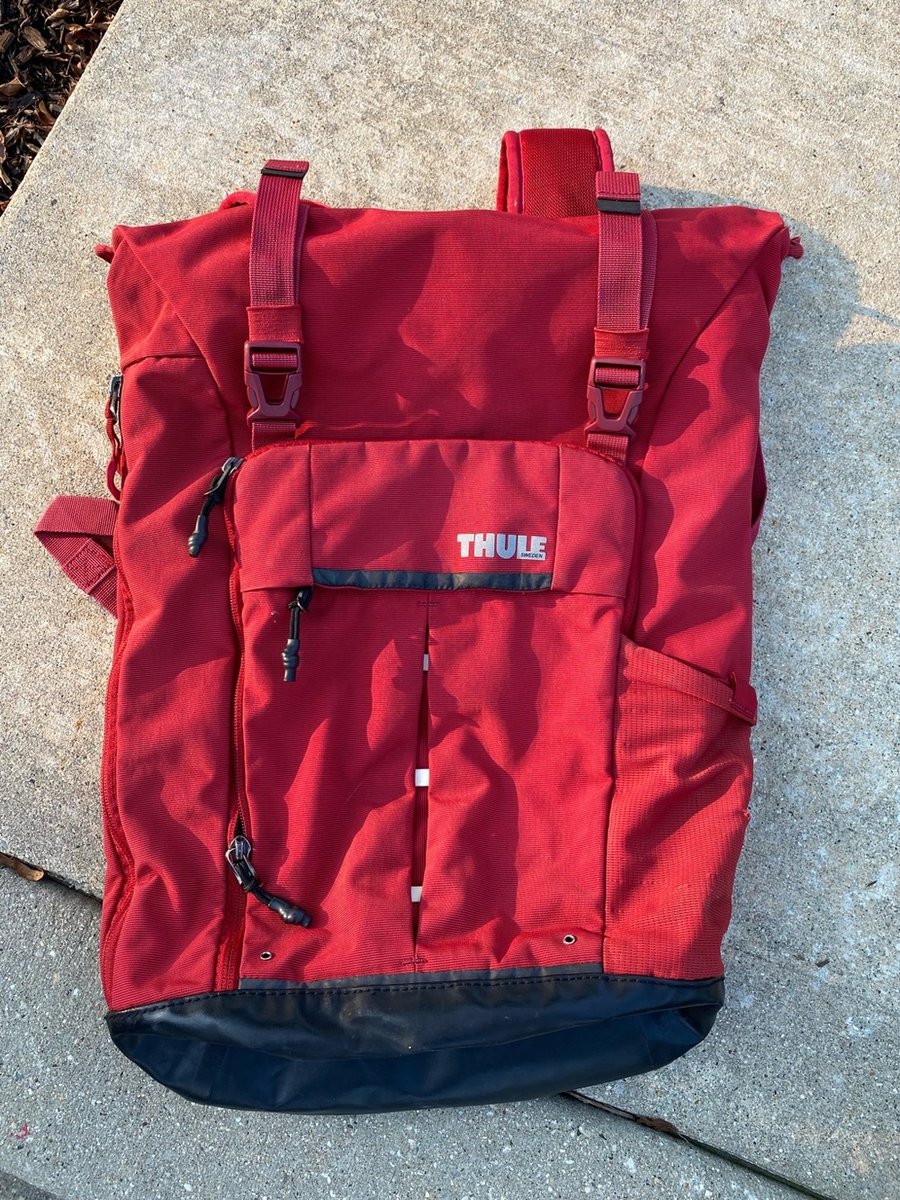 THULE Paramount 24L Daypack / Red Feather